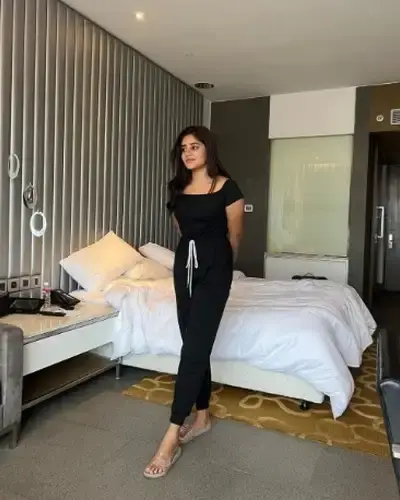Call Girls Namkum Cash On Delivery